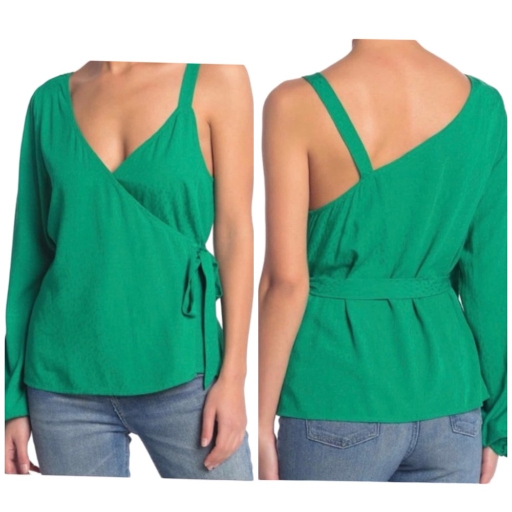 NWT Sanctuary One Sleeve Shoulder Wrap Top